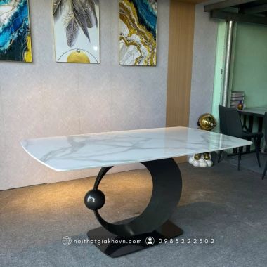 BÀN ĂN HALF MOON BA 037