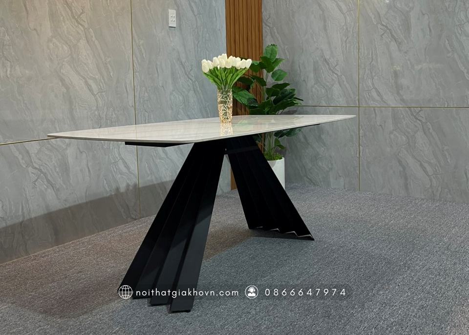 BÀN ĂN CHÂN QUẠT A BA 005